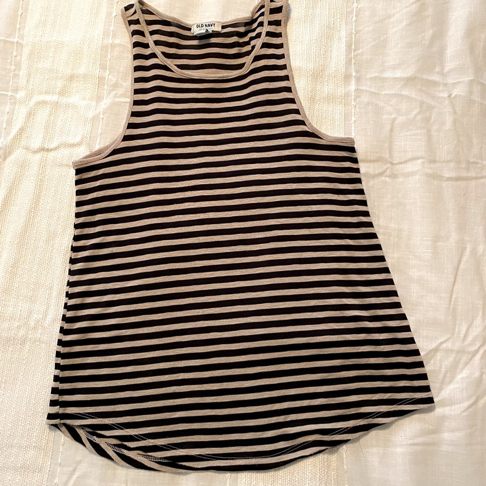 Old Navy Women’s XS black and tan striped tank top